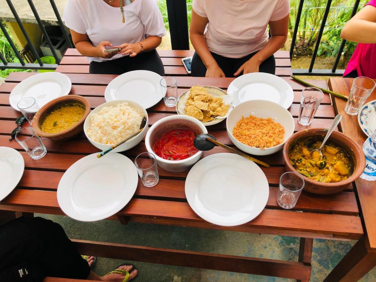 Downtown Hostels Ella Ngoại thất bức ảnh