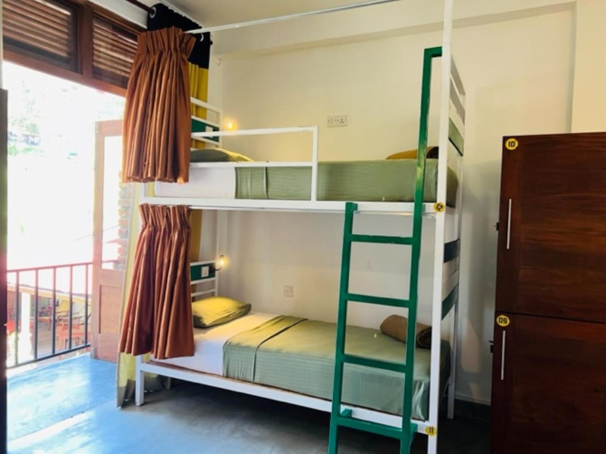 Downtown Hostels Ella Ngoại thất bức ảnh