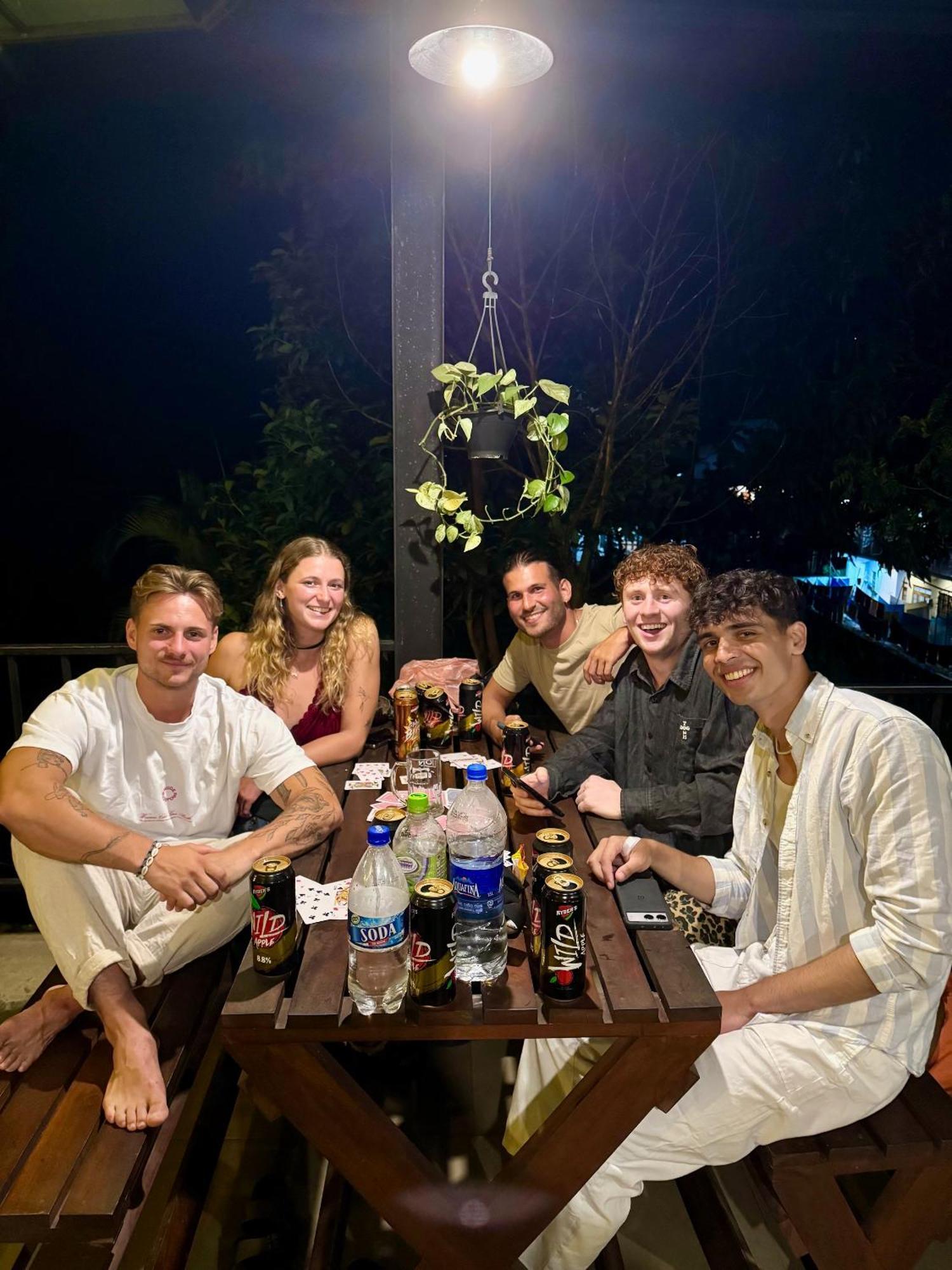 Downtown Hostels Ella Ngoại thất bức ảnh